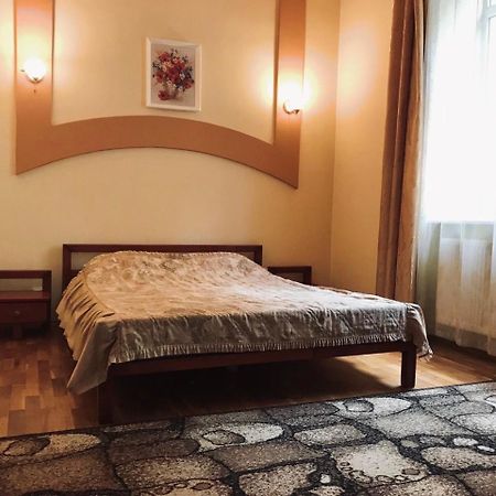 Apartament-Minihotel Elpida إلفيف المظهر الخارجي الصورة