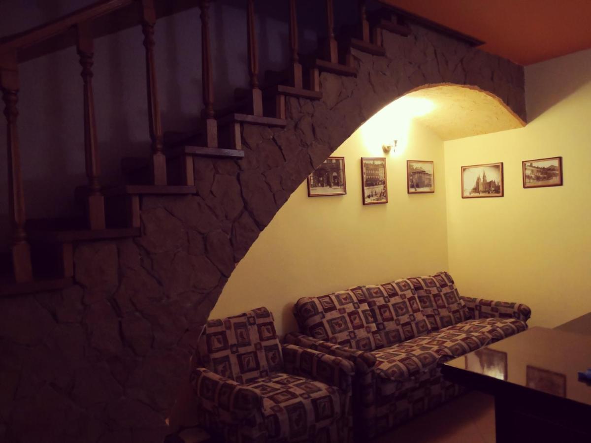 Apartament-Minihotel Elpida إلفيف المظهر الخارجي الصورة