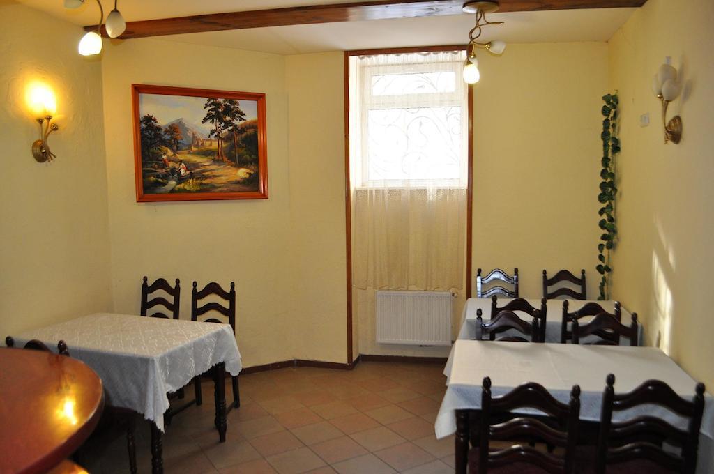 Apartament-Minihotel Elpida إلفيف المظهر الخارجي الصورة