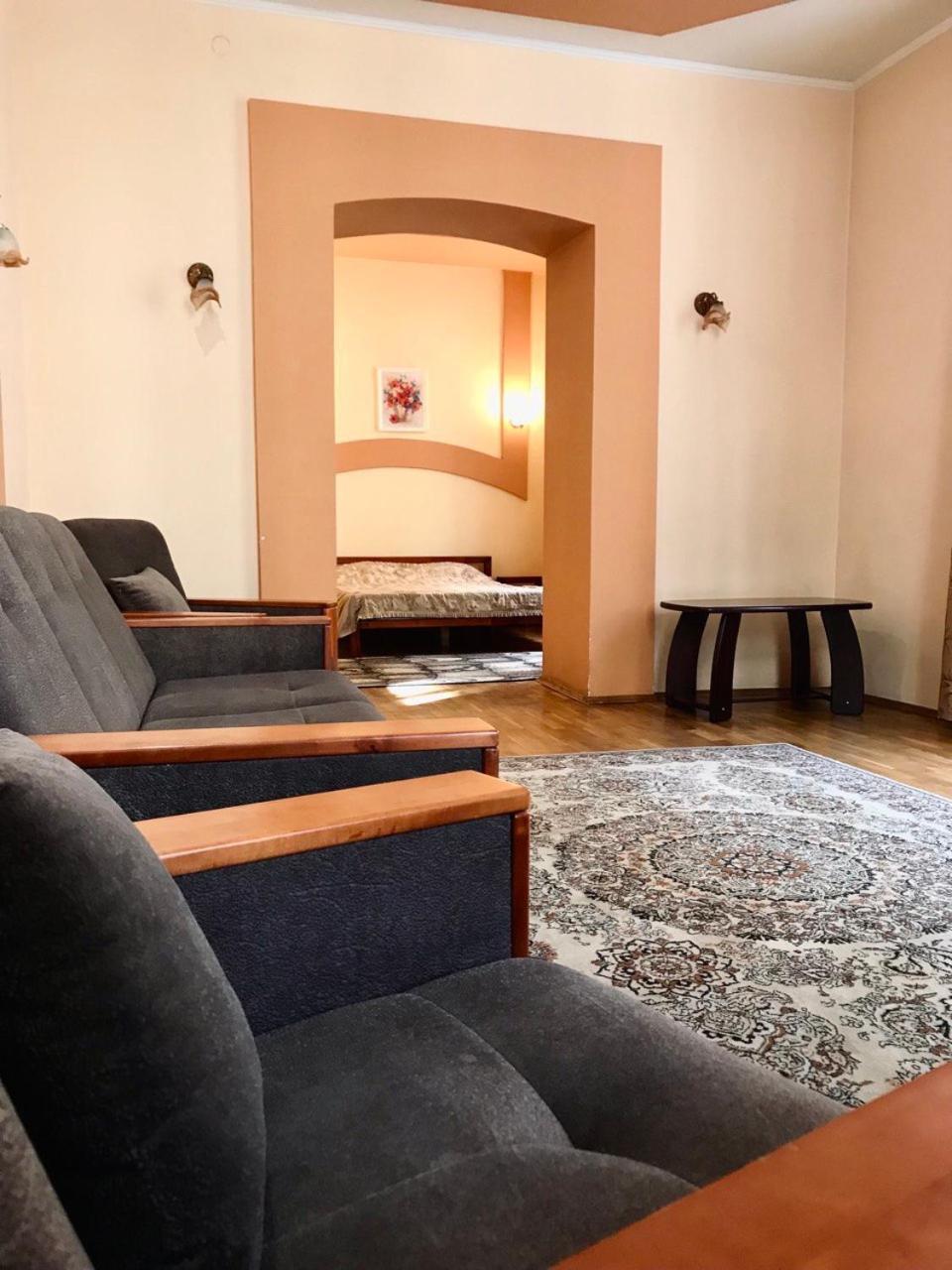 Apartament-Minihotel Elpida إلفيف المظهر الخارجي الصورة