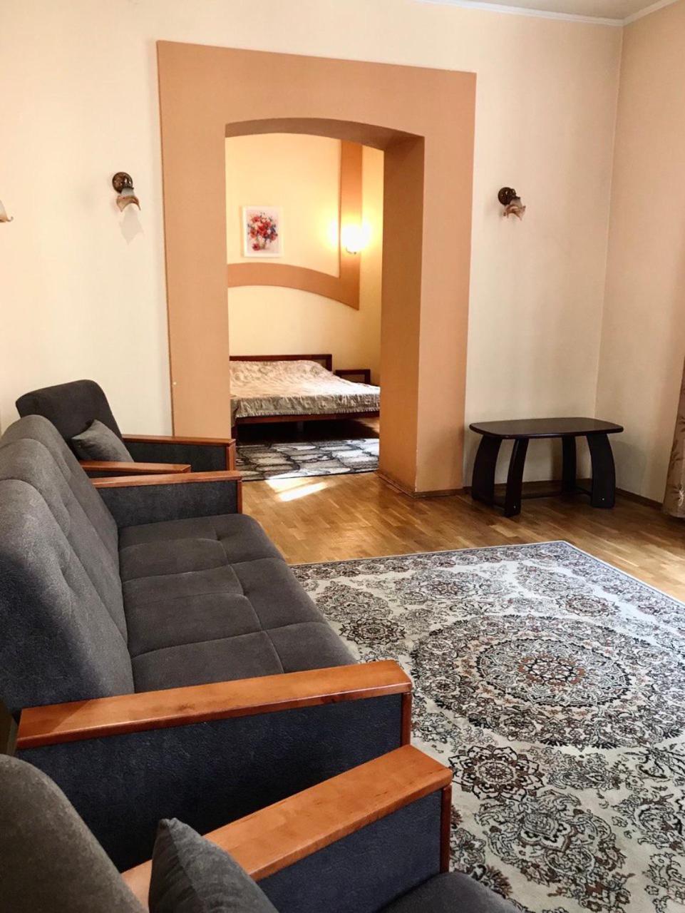 Apartament-Minihotel Elpida إلفيف المظهر الخارجي الصورة
